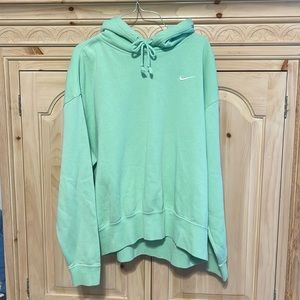 Women’s Nike Trend Essential Fleece Hoodie